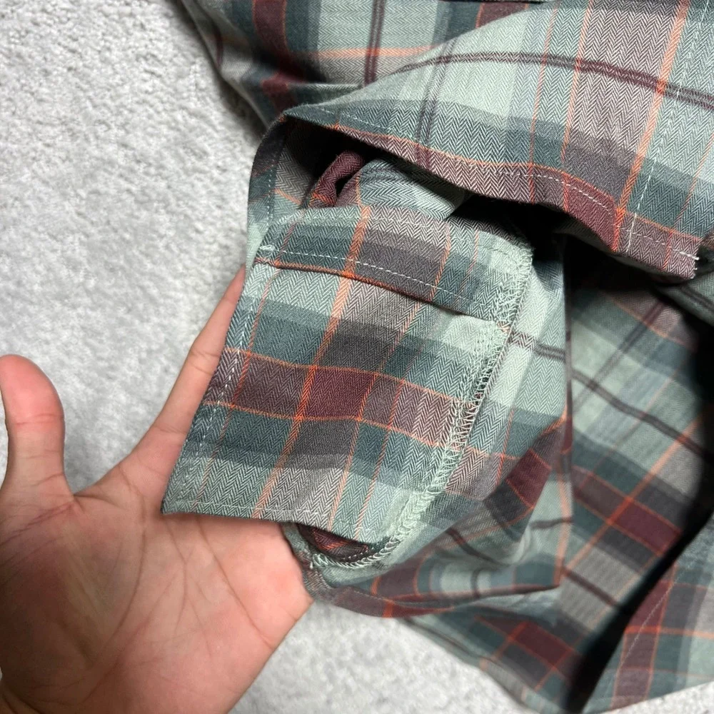LL Bean Mountainside Brushed Performance Shirt Mens M Plaid Red Green Snap Front - Picture 10 of 16